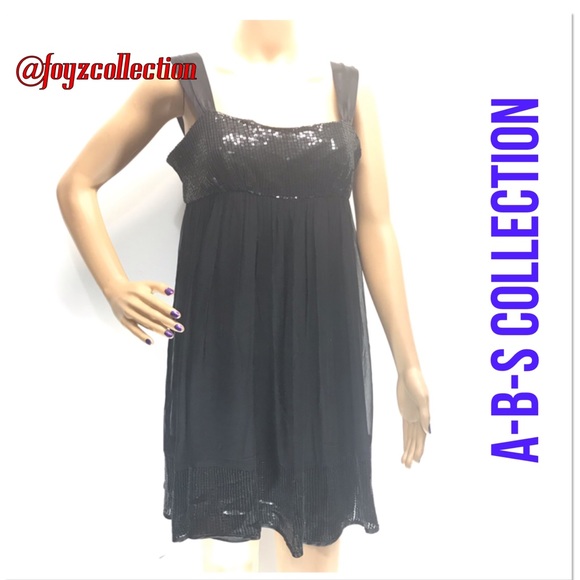 FOR BUNDLES ONLY JUST LIKE NEW
Black square sequin zb-23 - Picture 1 of 9